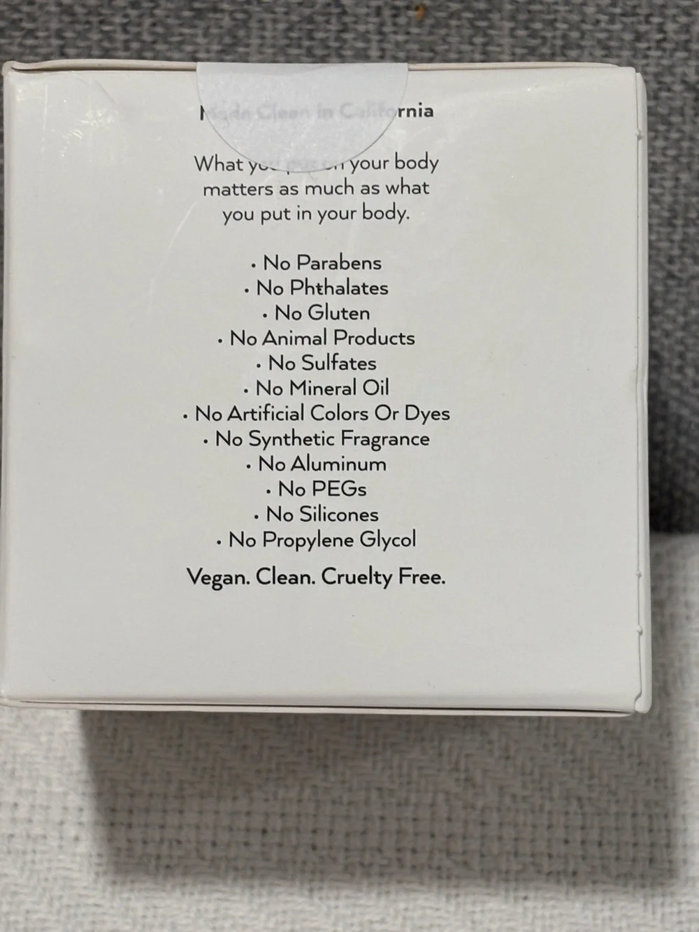 🪽ALO Yoga Luminizing Face Moisturizer - White